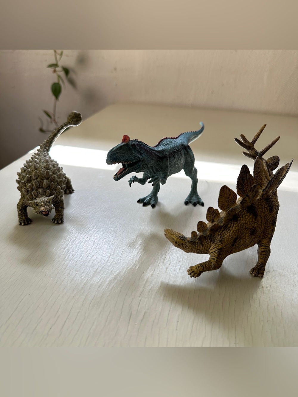 Schleich Dinosaurs Set of 3 Cryolophosaurus